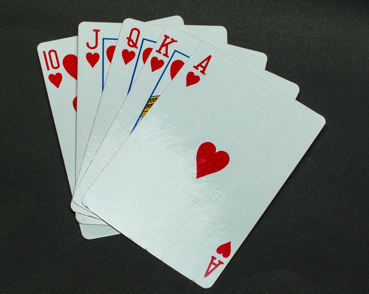 The Real Math Behind Casino Bonuses & How to Beat the House